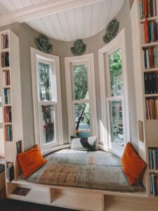 Tips for Creating a Relaxing Reading Nook in Your Home